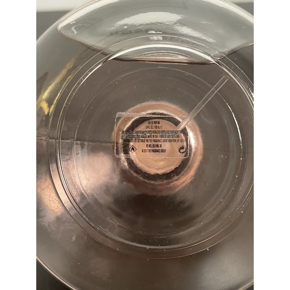 Banana Republic Rosewood by Banana Republic Eau De Parfum Spray 3.4 oz (Women) - Picture 4 of 4